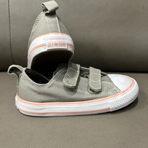 Converse Kids Olive Canvas Low Top Sneakers with Pink Trim